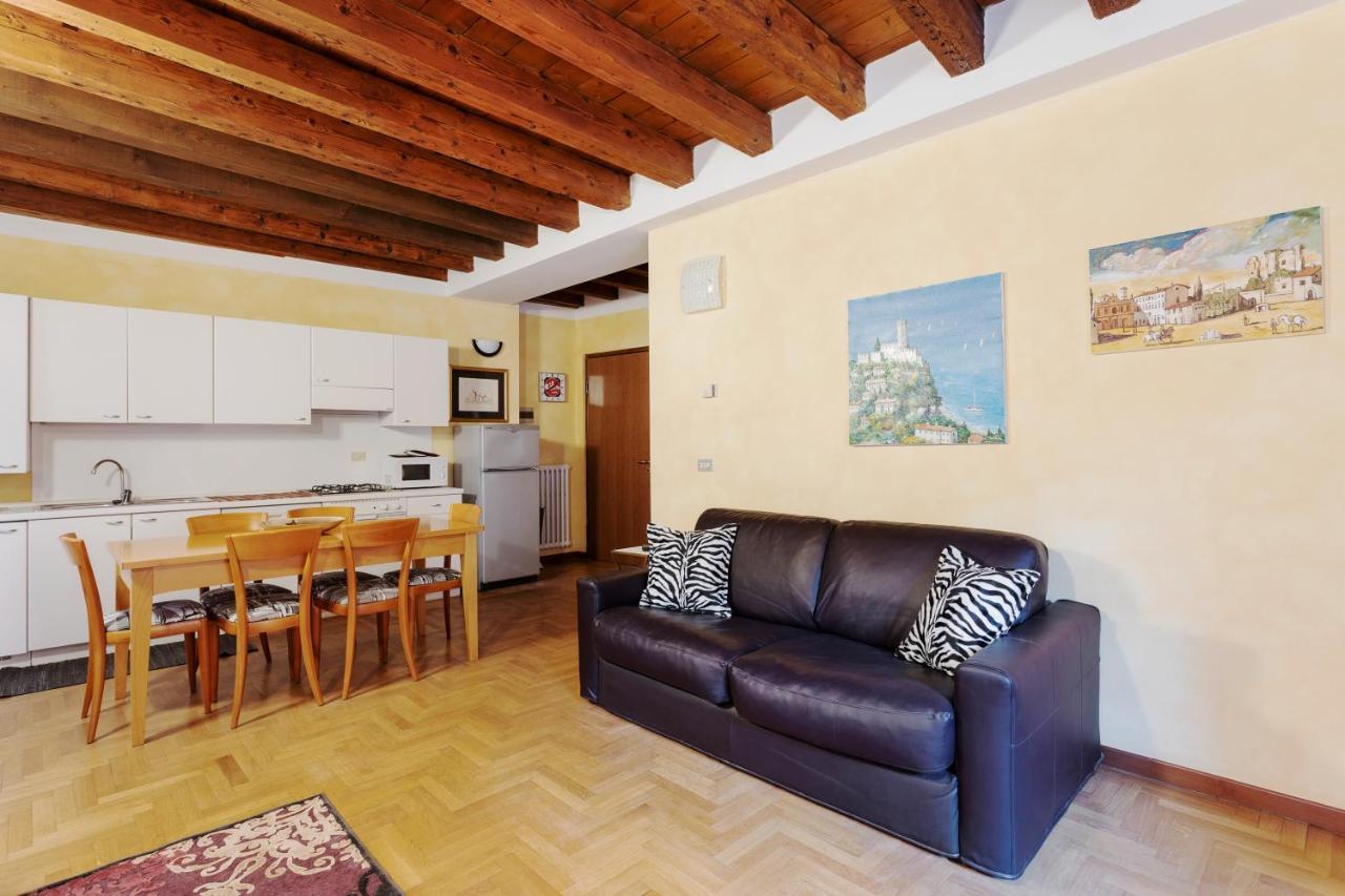 Ferienwohnung Citta Antica Charming Flat Verona Exterior foto